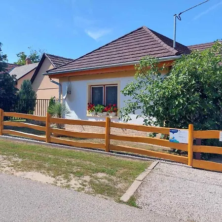 Apartment Pol-lak Szolosgyorok
